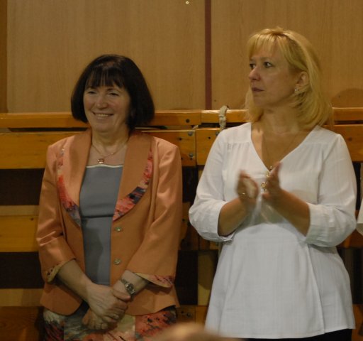 Évnyitó