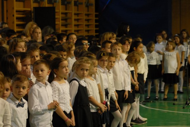 Októberi ünnepély