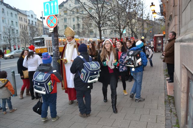 Mikulás a Gárdonyiban