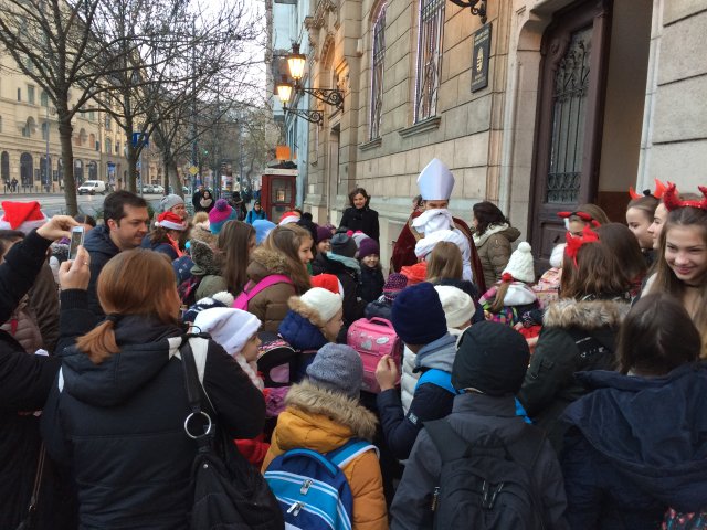 Mikulás a Gárdonyiban