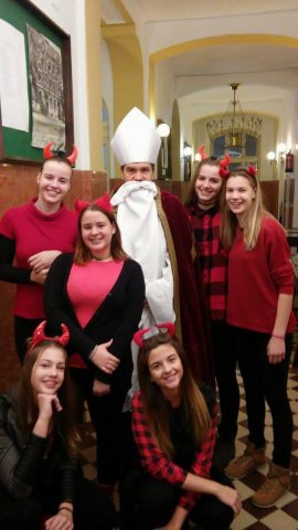 Mikulás a Gárdonyiban